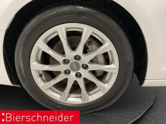 Audi A4 Av 40 TDI qu AHK ACC CAM NAVI VC 06/2022-photo-8