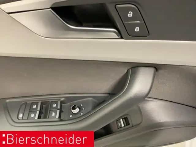 Audi A4 Av 40 TDI qu AHK ACC CAM NAVI VC 06/2022-photo-9