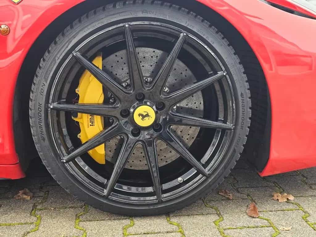 Ferrari 458 Italia 08/2011-photo-19