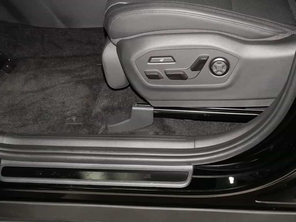 Hyundai Santa Fe FE Hybrid Blackline 360° Kamera ALLRAD 4WD 03/2026-photo-16