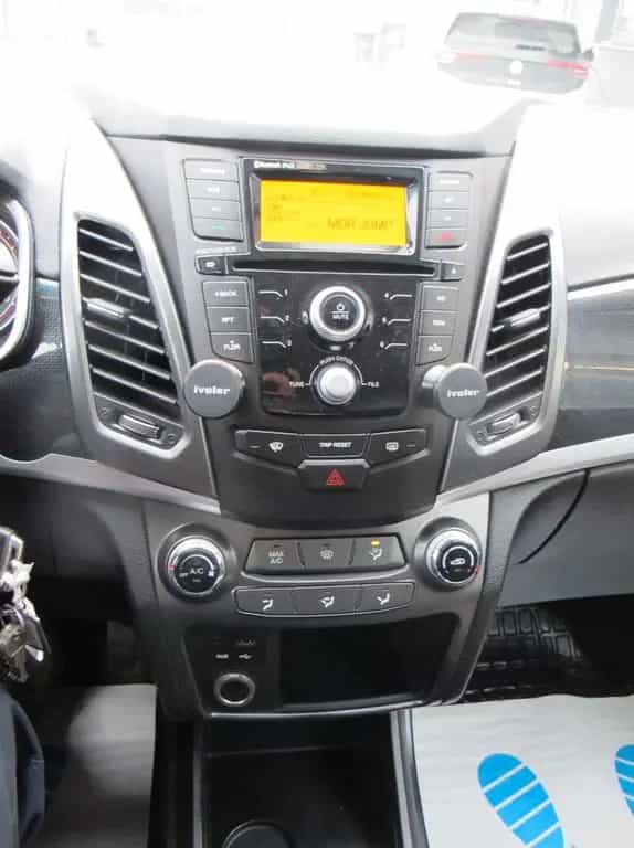 Ssangyong Korando 4x2 Standheizung mit FB Ebersbecher 04/2019-photo-16