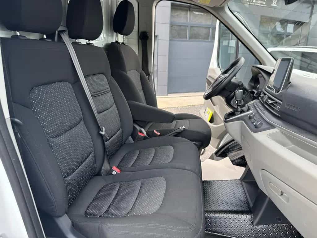 Maxus Deliver 9,Klima+PDC+Kamera+Carplay 05/2023-photo-10