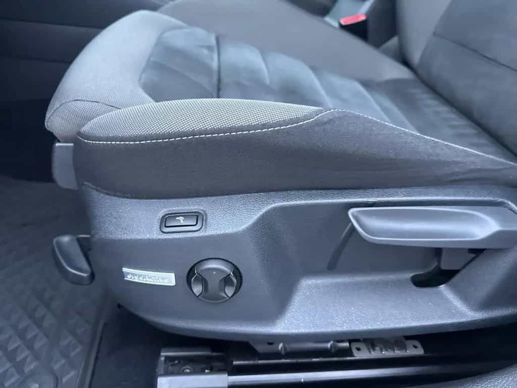 Volkswagen Golf Variant VII 1.4 TSI BMT Comfortline Massage 08/2017-photo-19