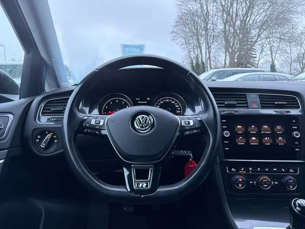 Volkswagen Golf Variant VII 1.4 TSI BMT Comfortline Massage 08/2017-photo-9