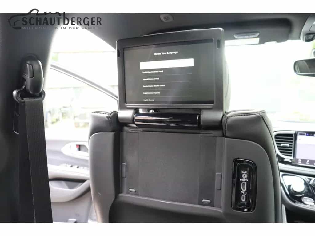 Chrysler Pacifica CHRYSLER PACIFICA LIMITED S APPEARANCE null-photo-12
