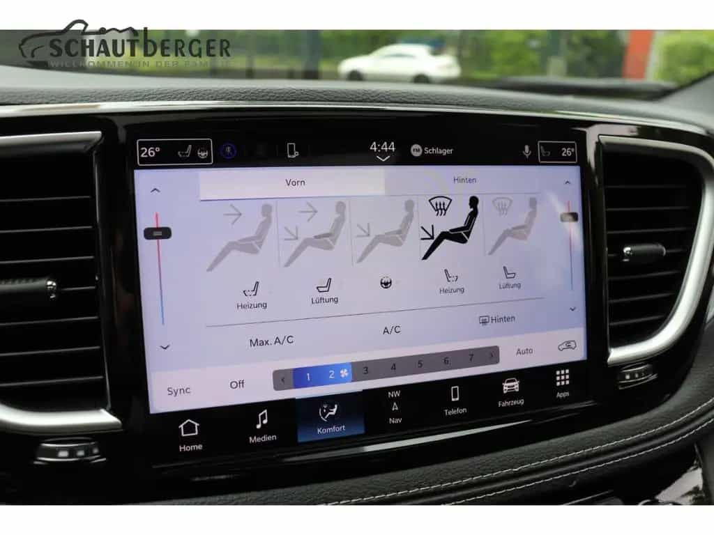 Chrysler Pacifica CHRYSLER PACIFICA LIMITED S APPEARANCE null-photo-24