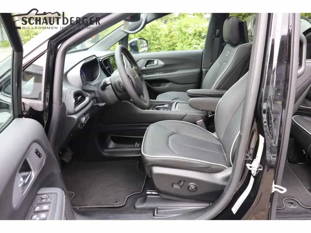 Chrysler Pacifica CHRYSLER PACIFICA LIMITED S APPEARANCE null-photo-32