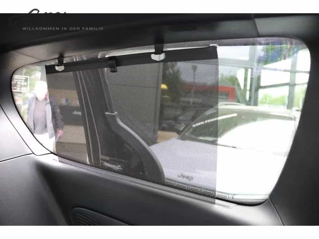 Chrysler Pacifica CHRYSLER PACIFICA LIMITED S APPEARANCE null-photo-37