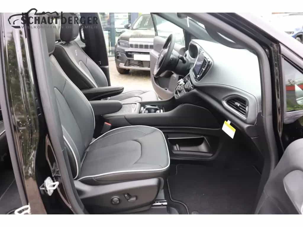 Chrysler Pacifica CHRYSLER PACIFICA LIMITED S APPEARANCE null-photo-42