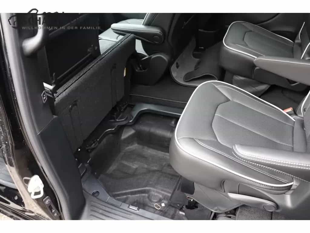 Chrysler Pacifica CHRYSLER PACIFICA LIMITED S APPEARANCE null-photo-8