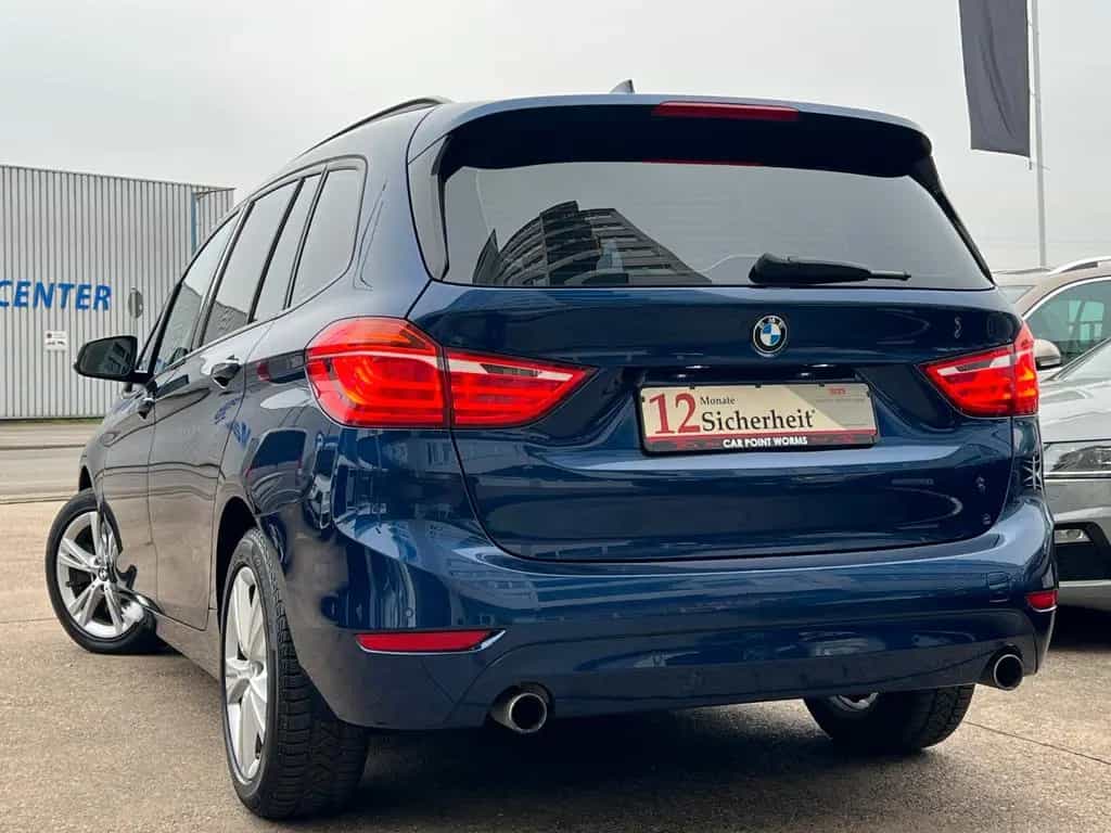 BMW 220 Gran Tourer 220d GT *AUTOMATIK*7SITZ*PANO*NAVI* 01/2016-photo-5