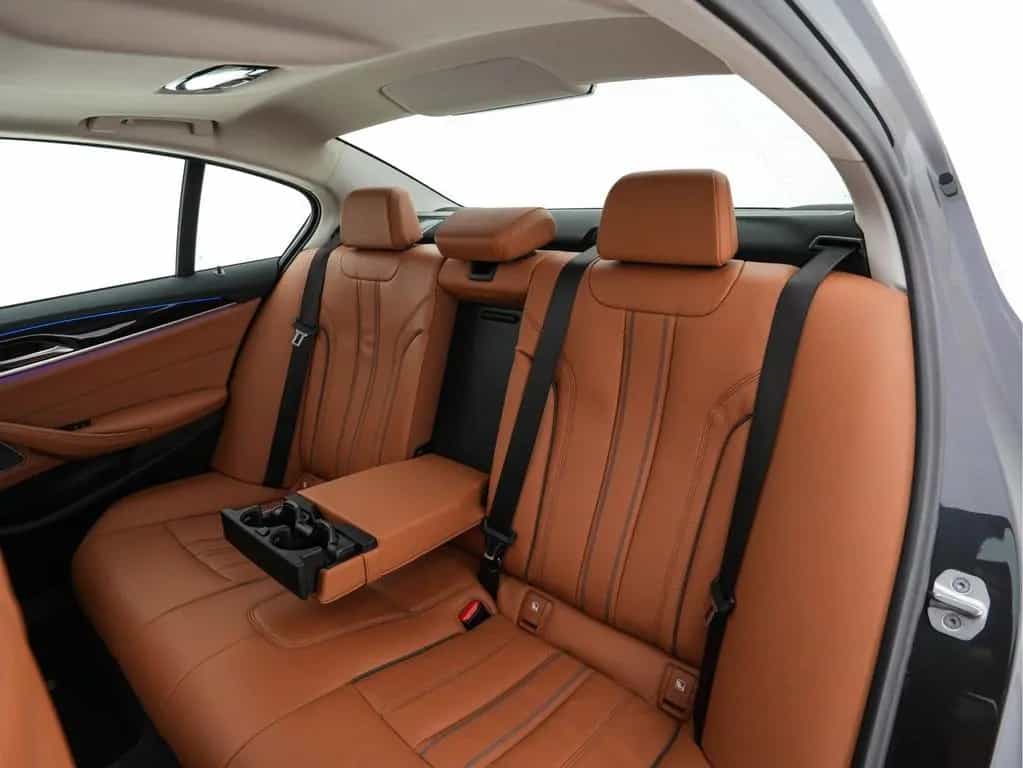 ALPINA D5 BMW ALPINA S "Limousine nr.121" ALLRAD Aut. * 09/2022-photo-33