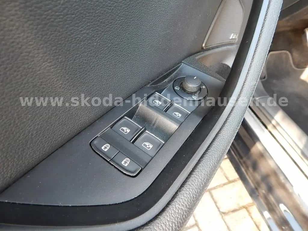 Skoda Superb III Combi 2.0 TSI DSG 4x4 L&K 10/2019-photo-16