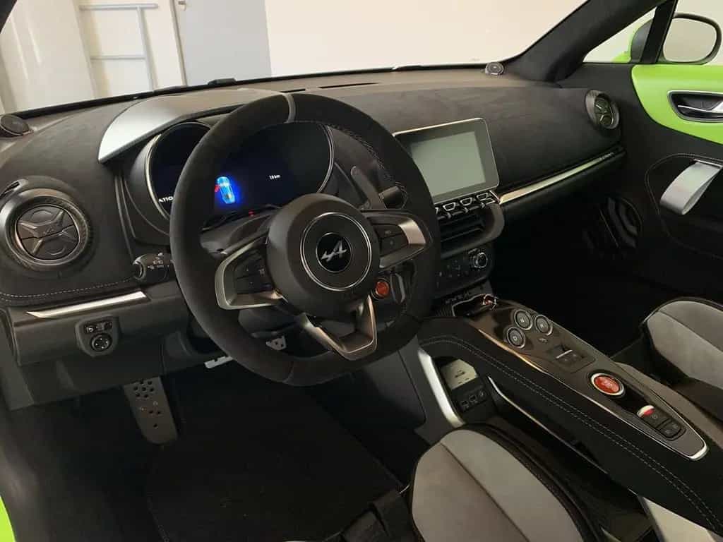 Alpine A110 R Turini KAMERA+CARBON+NAVI+KLIMA+SPORT+DAB 12/2025-photo-13