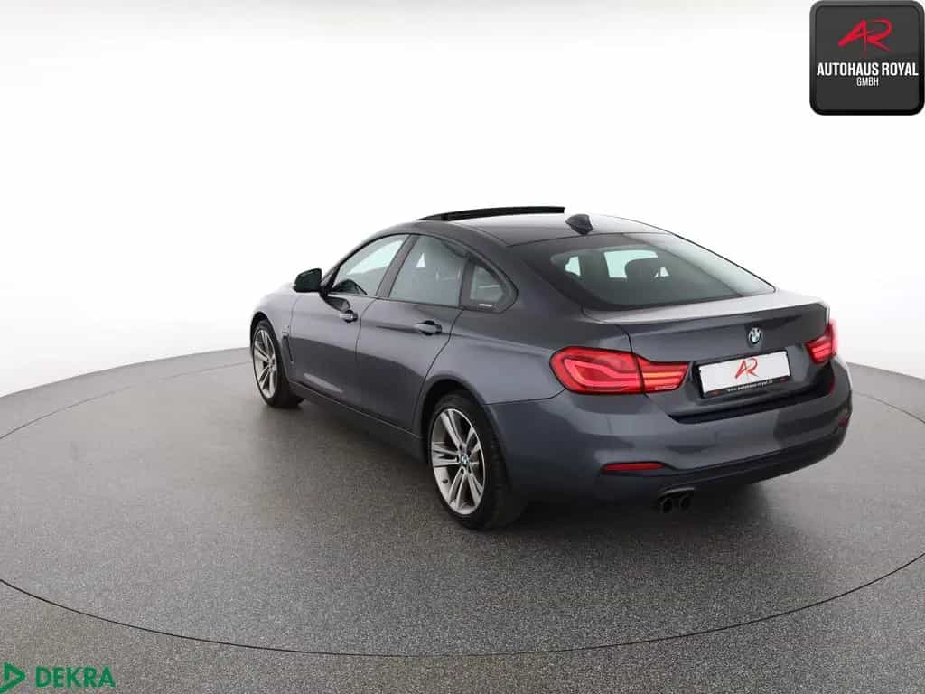 BMW 4 Series 420 i Coupe xDrive SPORT LINE HEADUP,AMBIENTE,SH 05/2018-photo-2