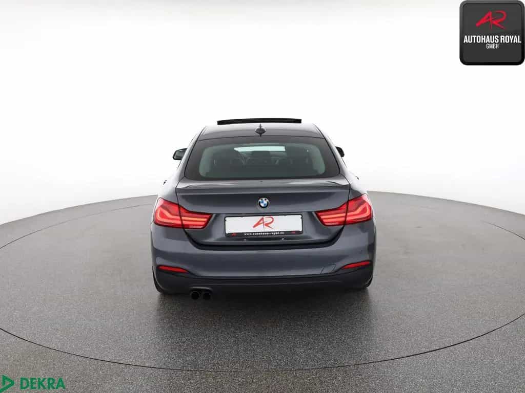 BMW 4 Series 420 i Coupe xDrive SPORT LINE HEADUP,AMBIENTE,SH 05/2018-photo-3