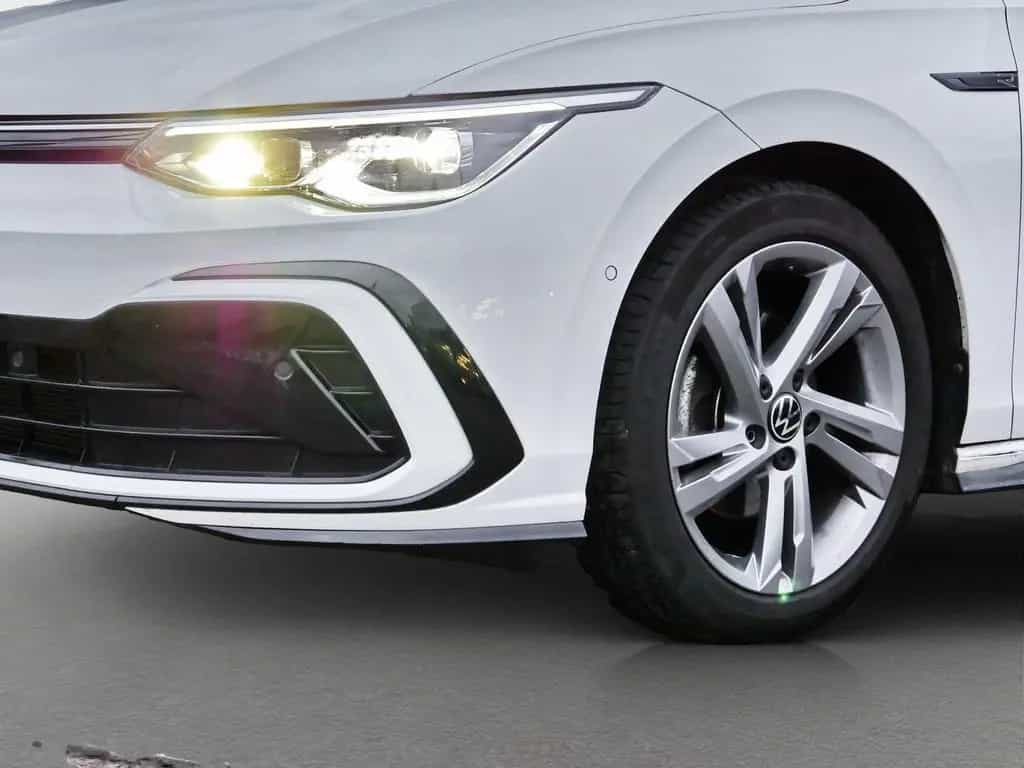 Volkswagen Golf R-Line 1.5 eTSI LED*RFK*DAB+*Navi*Digital 11/2021-photo-12