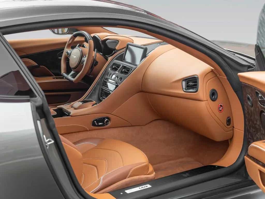 Aston Martin DBS Superleggera | Titanium Exhaust | Q -Leather 02/2023-photo-19