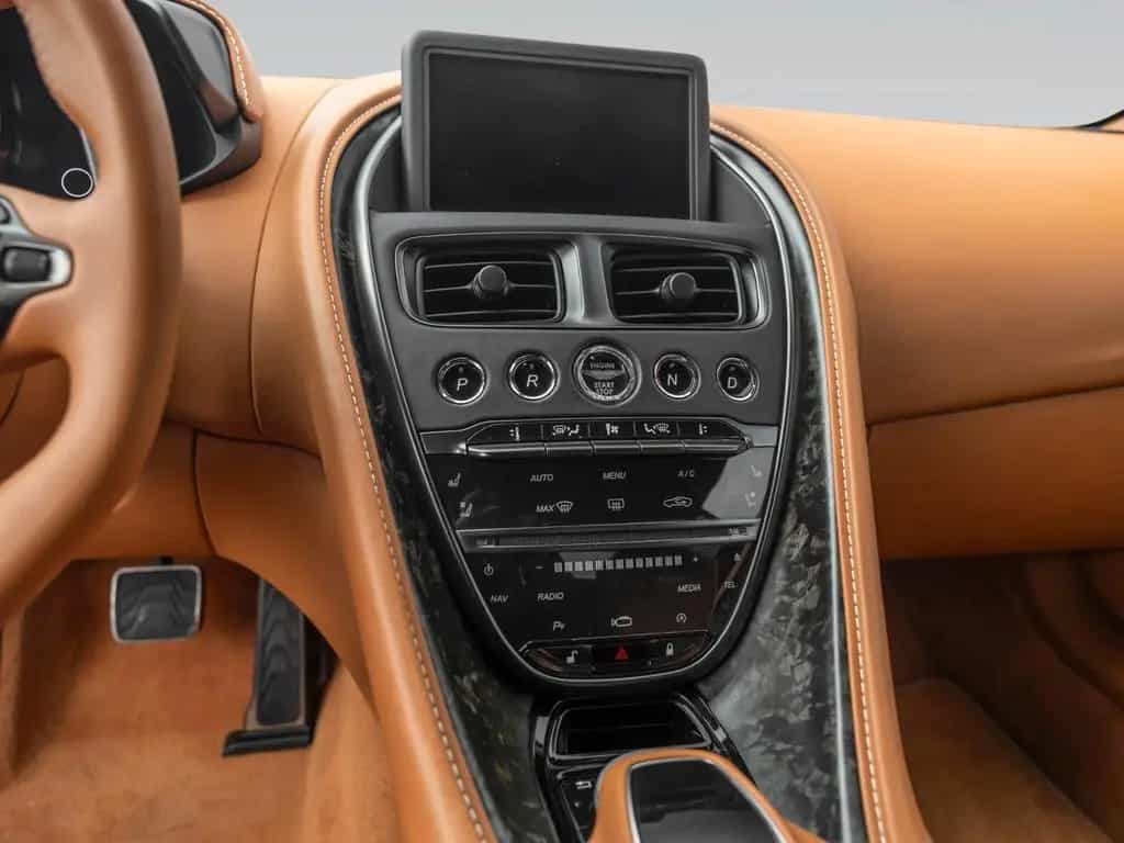 Aston Martin DBS Superleggera | Titanium Exhaust | Q -Leather 02/2023-photo-29