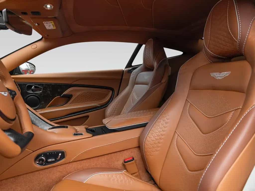 Aston Martin DBS Superleggera | Titanium Exhaust | Q -Leather 02/2023-photo-6