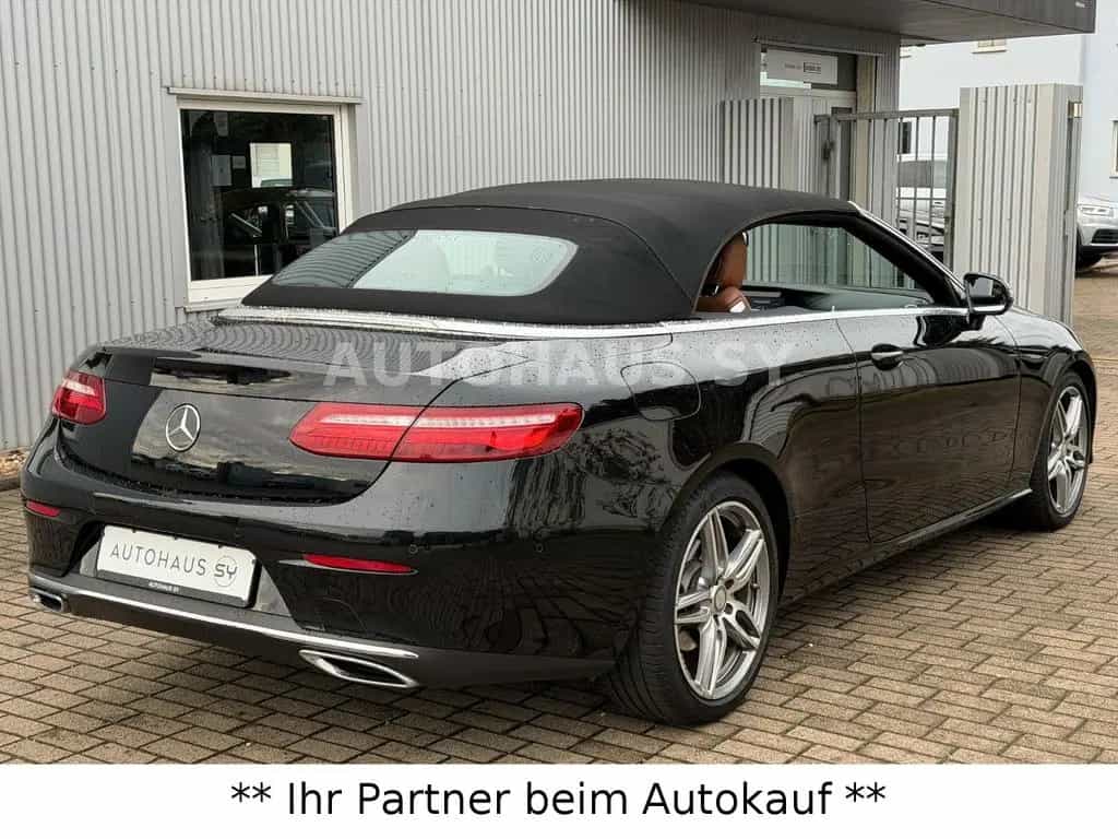 Mercedes-Benz E-Class 200 Cabrio*NAVI-LEDER BRAUN-19 ZOLL AMG-KAMERA 10/2017-photo-9