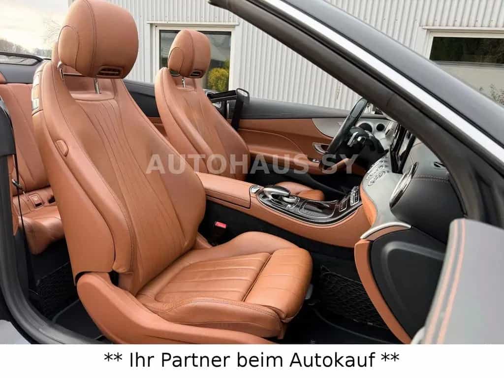 Mercedes-Benz E-Class 200 Cabrio*NAVI-LEDER BRAUN-19 ZOLL AMG-KAMERA 10/2017-photo-14