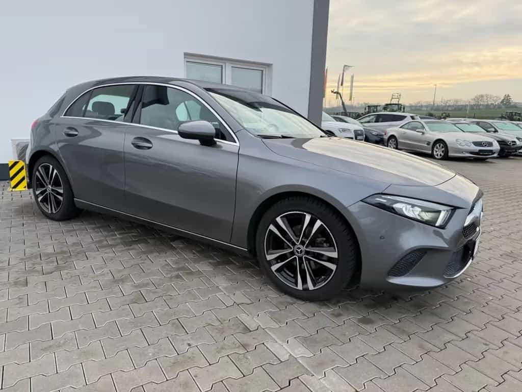 Mercedes-Benz A 180 A A 180 Edition 19 10/2019-photo-1