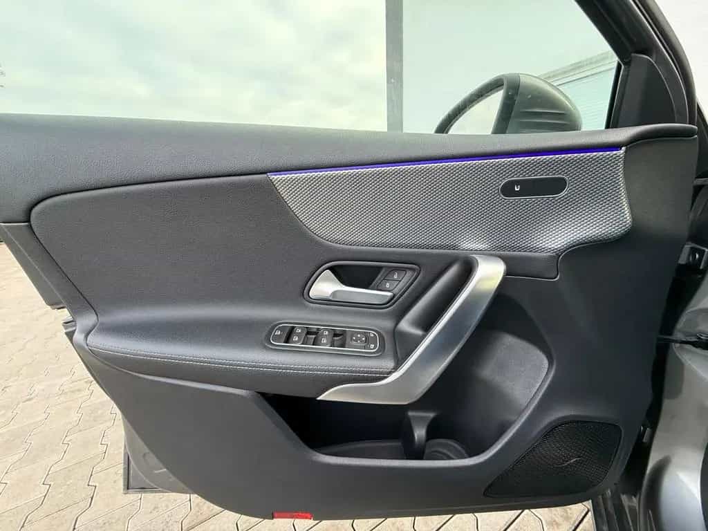 Mercedes-Benz A 180 A A 180 Edition 19 10/2019-photo-17