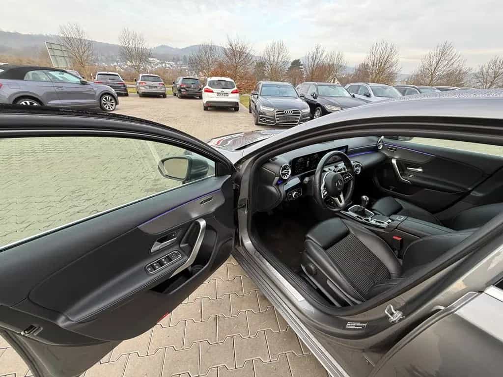 Mercedes-Benz A 180 A A 180 Edition 19 10/2019-photo-4