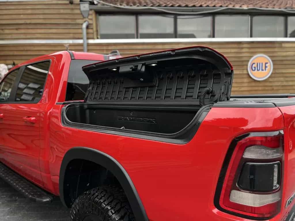 Dodge RAM 1500 Rebel 5,7L 12´´ Display RAMBOX ACC 08/2020-photo-11