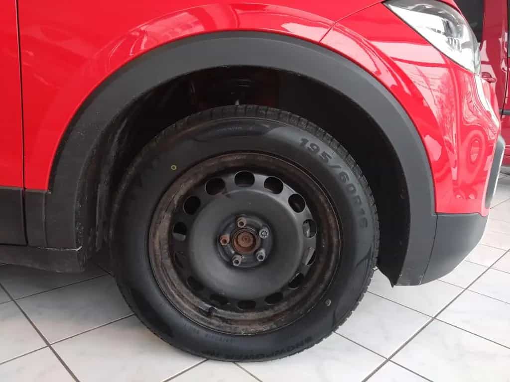 Volkswagen T-Cross 1.0 TSI Style Sitzheizung inkl. Winterrä 10/2019-photo-16