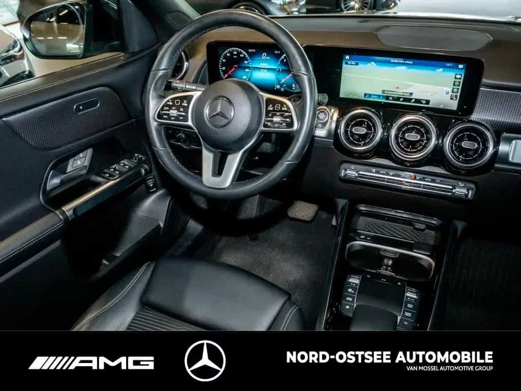Mercedes-Benz GLB 220 d 4M PROGRESSIVE NIGHT LED AHK KAMERA 01/2021-photo-7