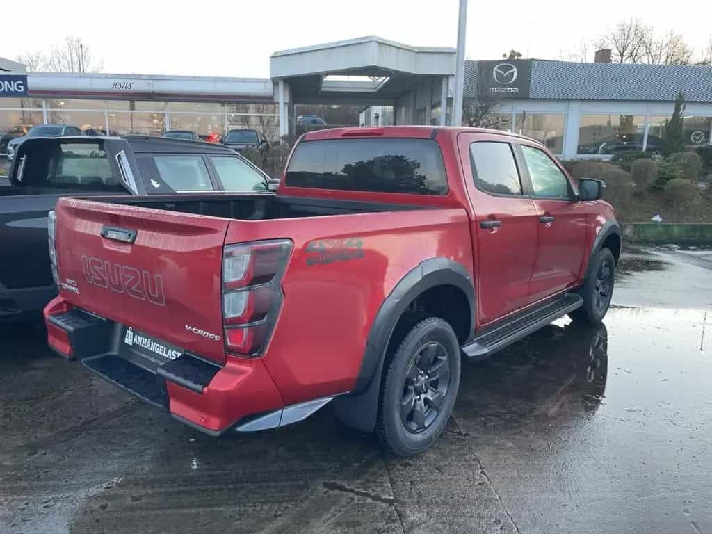 Isuzu D-Max Double Cab 1.9 163PS 4WD AT V-Cross 03/2026-photo-3