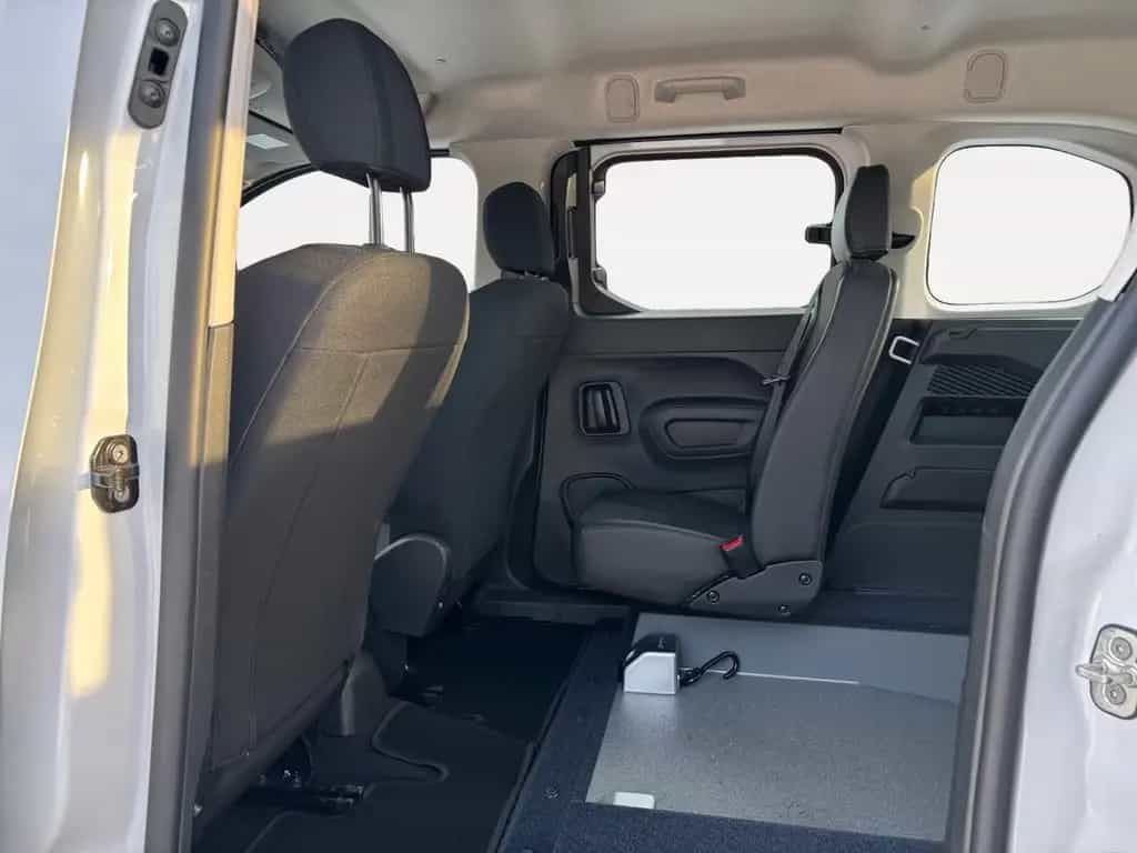 Citroën Berlingo Live Pack M *ROLLSTUHLRAMPE* 09/2022-photo-12