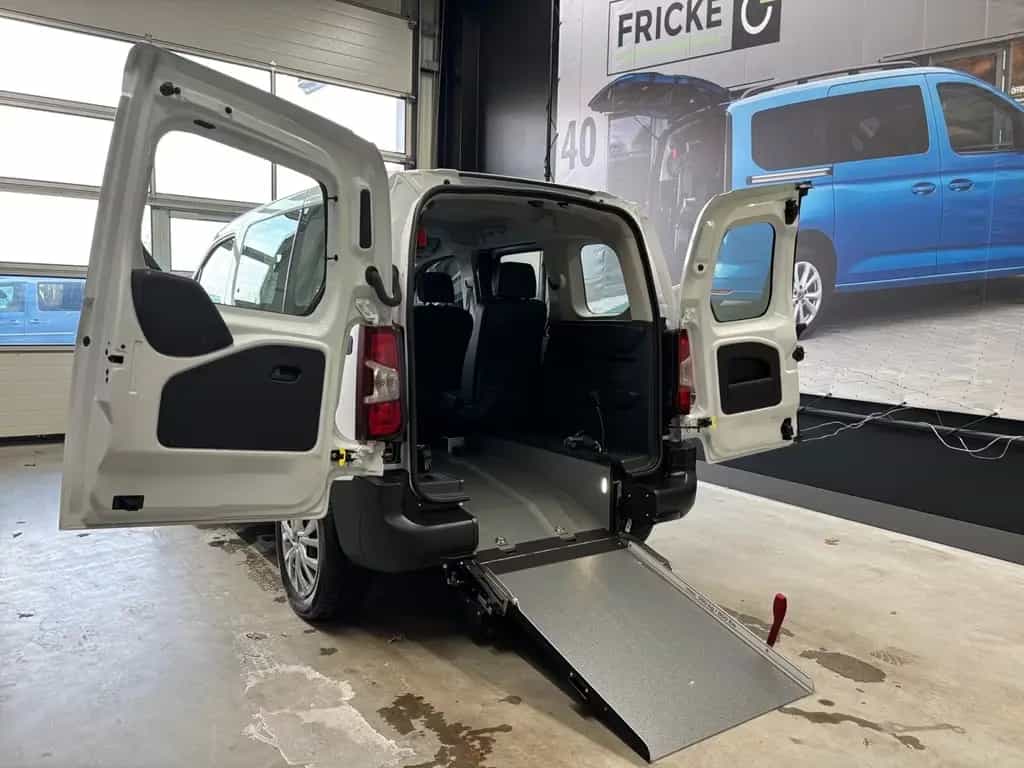 Citroën Berlingo Live Pack M *ROLLSTUHLRAMPE* 09/2022-photo-20