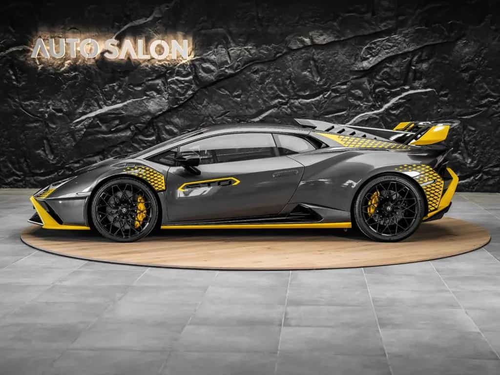 Lamborghini Huracán STO 03/2023-photo-1