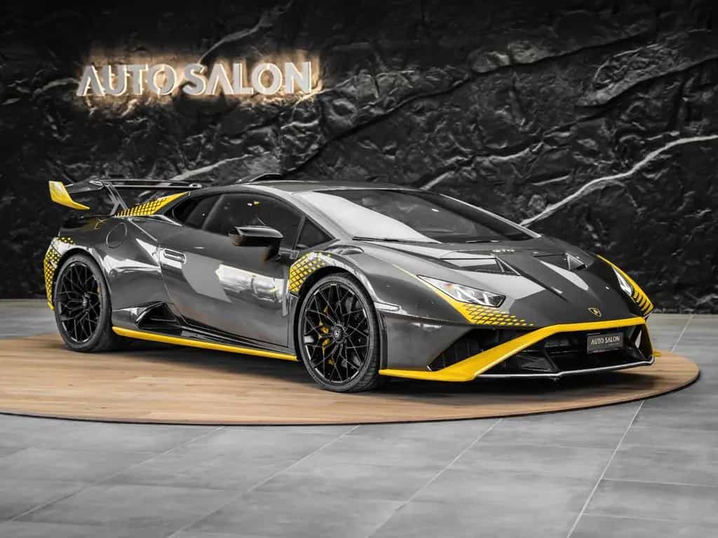 Lamborghini Huracán STO 03/2023-photo-5