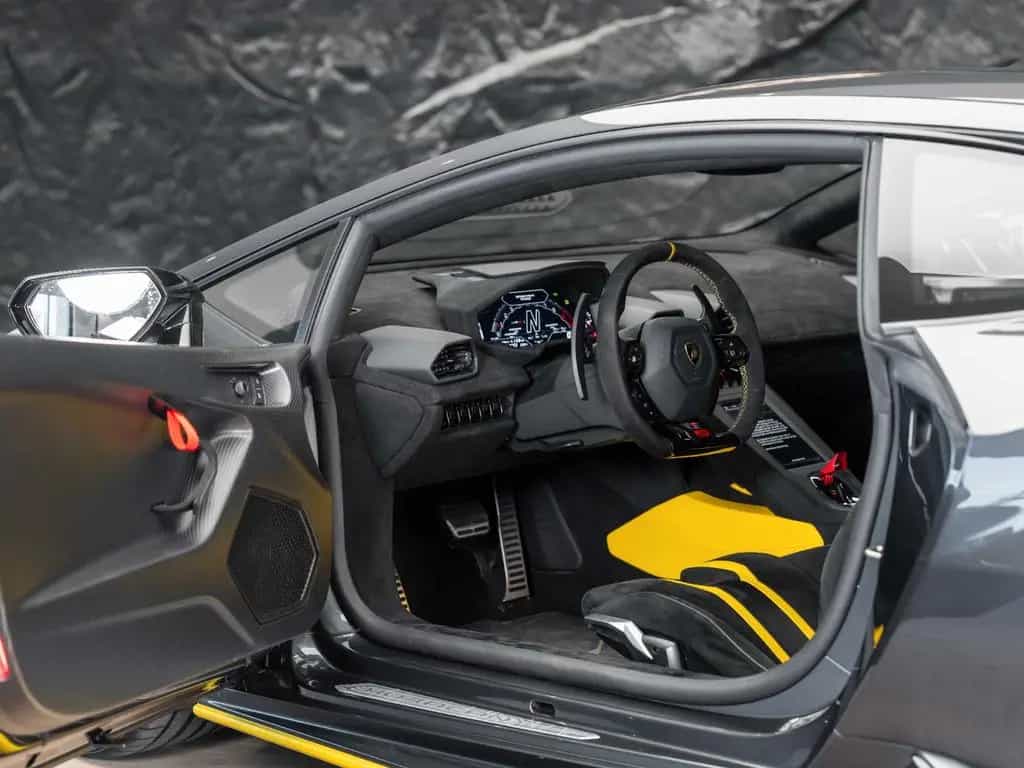 Lamborghini Huracán STO 03/2023-photo-7