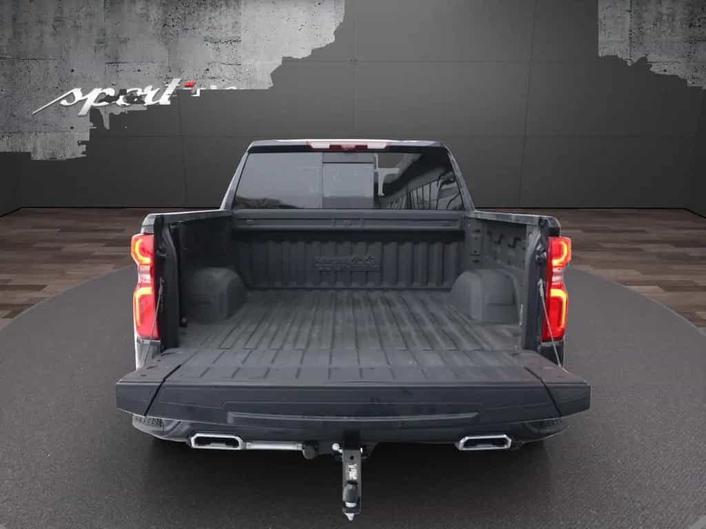 Chevrolet Silverado 1500 / HIGH COUNTRY / 6,2L / V8 null-photo-18