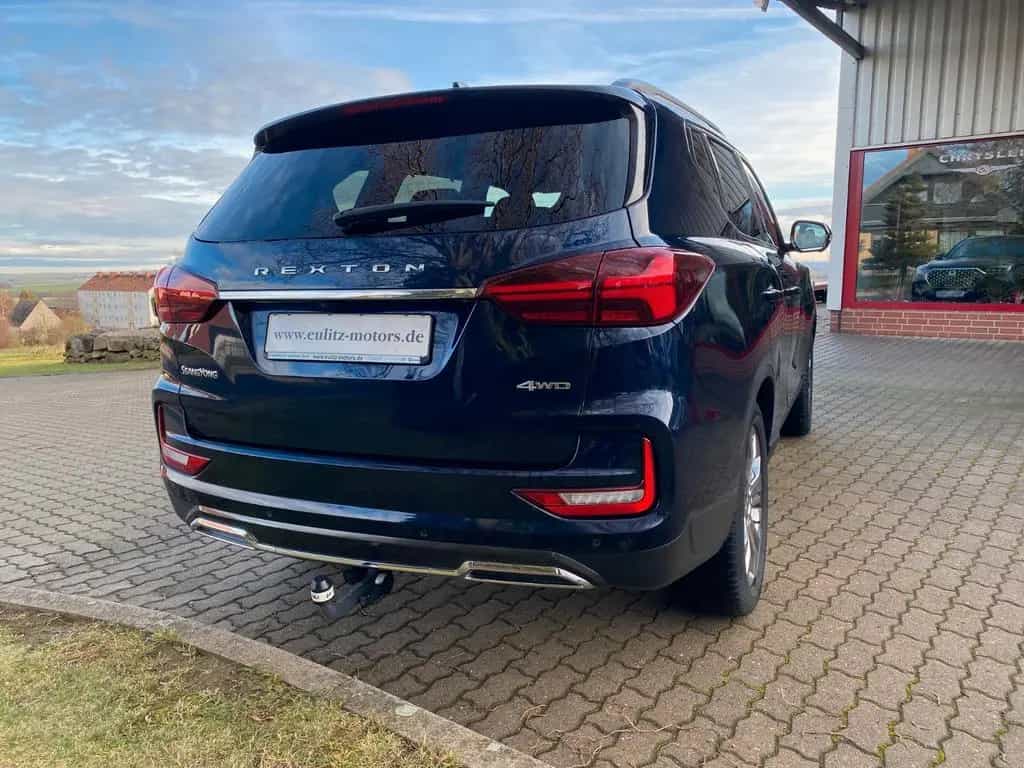 Ssangyong Rexton AWD Sapphire 2.2 Automatik VOLL 10/2023-photo-4