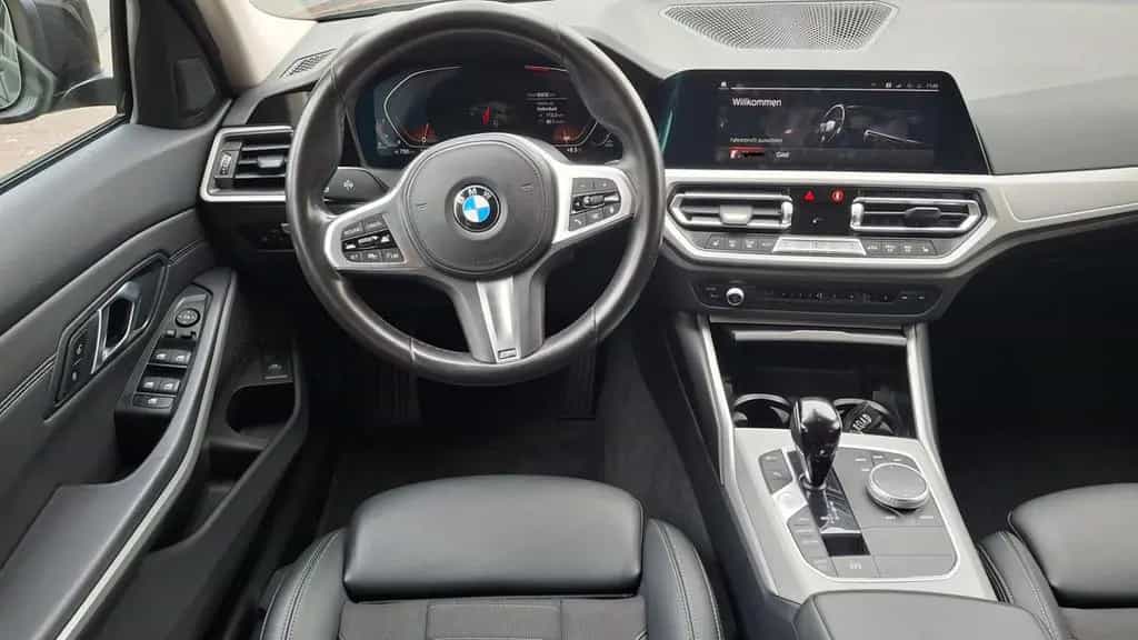 BMW 320 d Touring Adv.*BMW-GARANTIE*bis 11/27 05/2022-photo-4