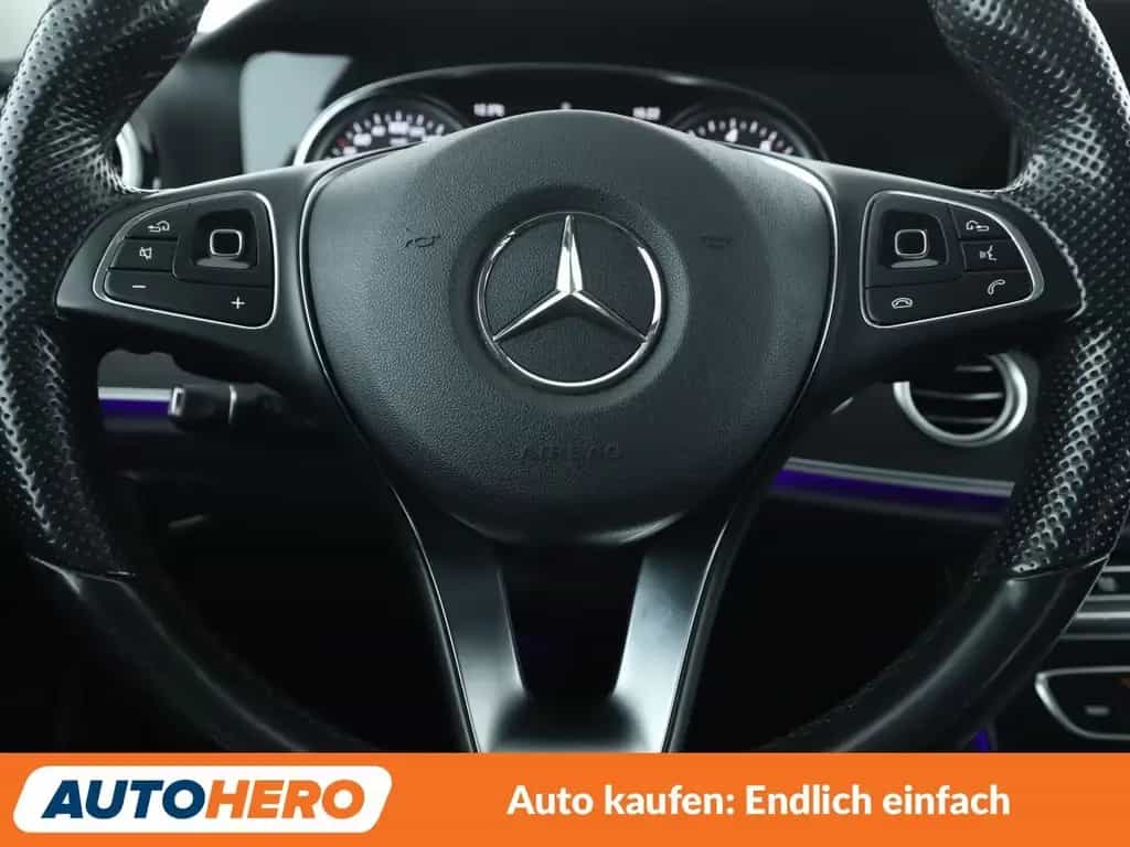 Mercedes-Benz E-Class 200 T Avantgarde Aut.*NAVI*PDC*SHZ* 04/2017-photo-18