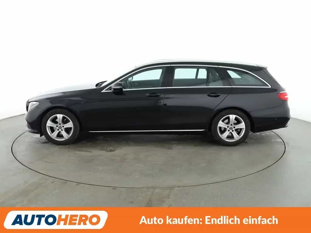 Mercedes-Benz E-Class 200 T Avantgarde Aut.*NAVI*PDC*SHZ* 04/2017-photo-2