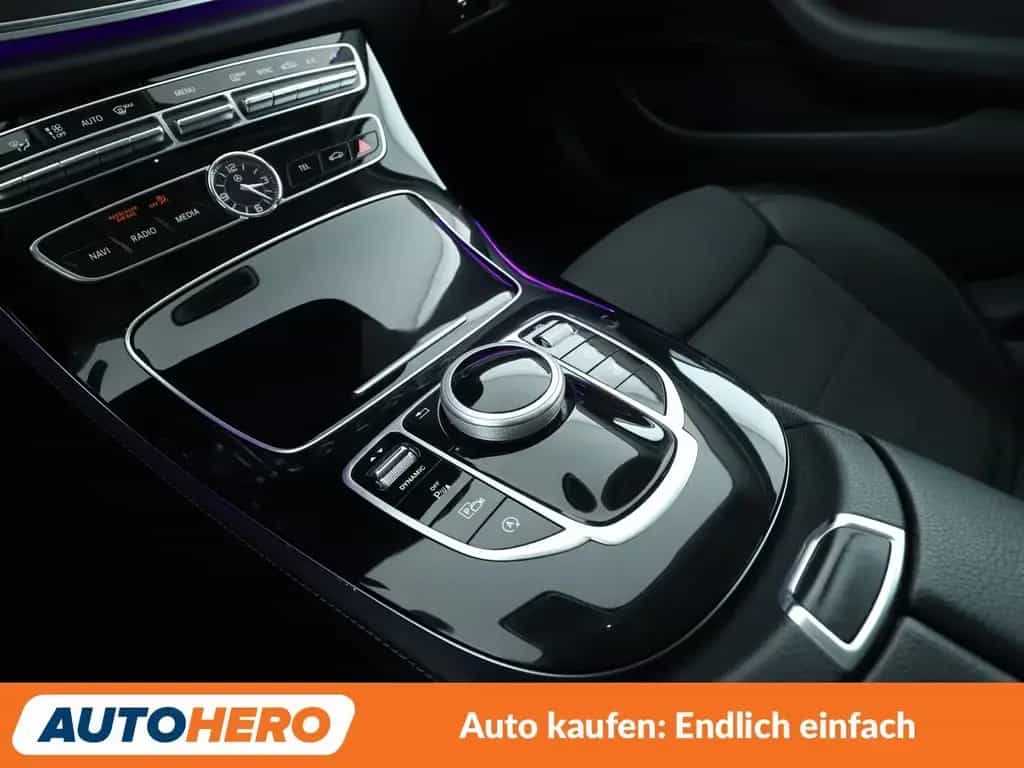 Mercedes-Benz E-Class 200 T Avantgarde Aut.*NAVI*PDC*SHZ* 04/2017-photo-22