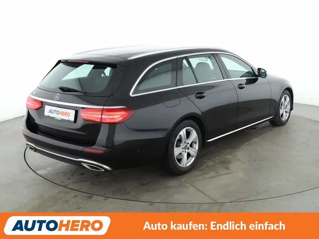 Mercedes-Benz E-Class 200 T Avantgarde Aut.*NAVI*PDC*SHZ* 04/2017-photo-5