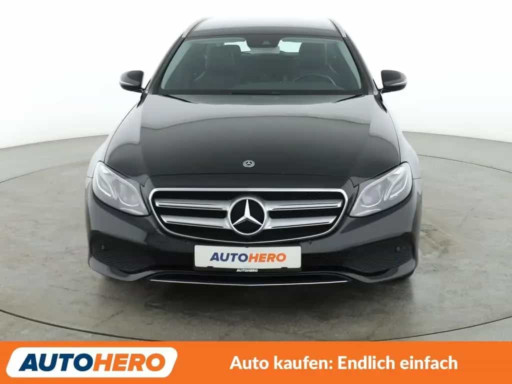 Mercedes-Benz E-Class 200 T Avantgarde Aut.*NAVI*PDC*SHZ* 04/2017-photo-8