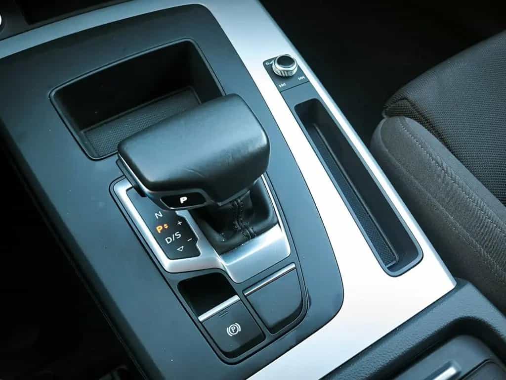 Audi Q5 35 TDI S-TRONIC MATRIX-LED PANORAMA CONNECT K 11/2022-photo-17