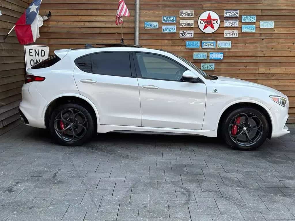 Alfa Romeo Stelvio Quadrifoglio Q4 AWD Carbon BREMBO CCM 06/2019-photo-15