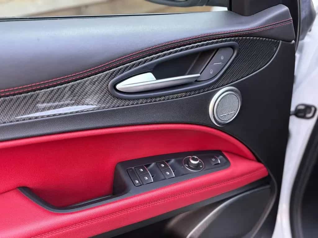 Alfa Romeo Stelvio Quadrifoglio Q4 AWD Carbon BREMBO CCM 06/2019-photo-18