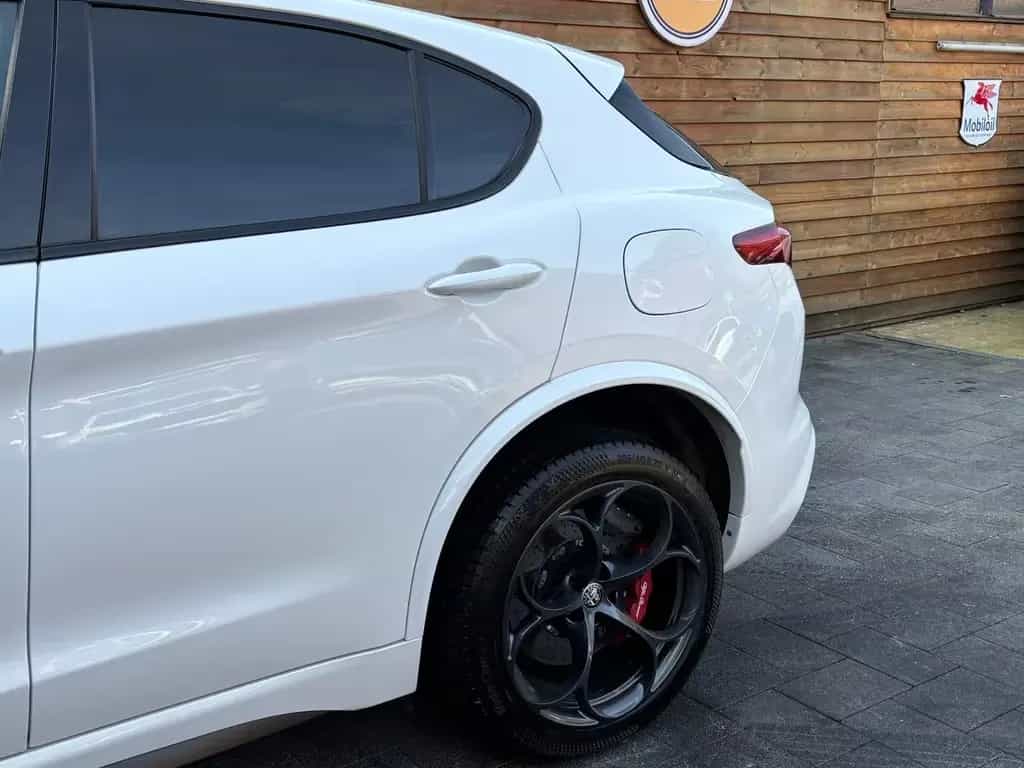 Alfa Romeo Stelvio Quadrifoglio Q4 AWD Carbon BREMBO CCM 06/2019-photo-9